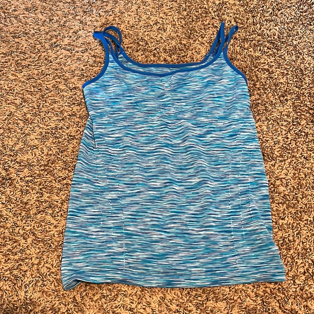Workout top built in bra